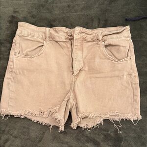 Zenana Outfitters Frayed Hem Jean Shorts in Tan